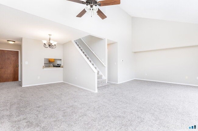 Building Photo - 25 Stanley St