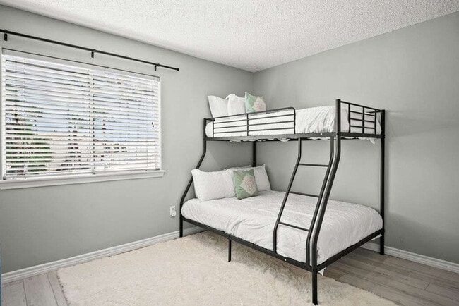 Building Photo - 15406 Gun Cay Ct