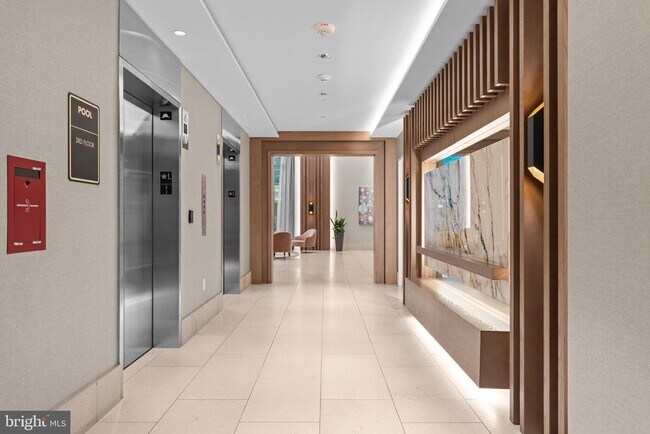 Building Photo - 7887 Jones Branch Dr