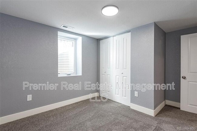 Building Photo - 2784 W 41st Ave