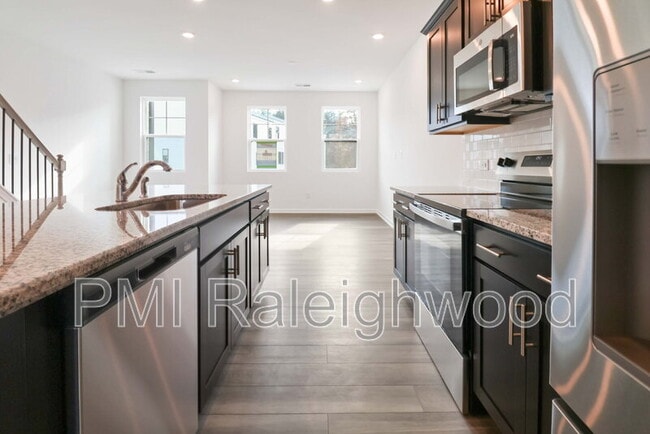 Building Photo - 3615 Elm Grv Ln