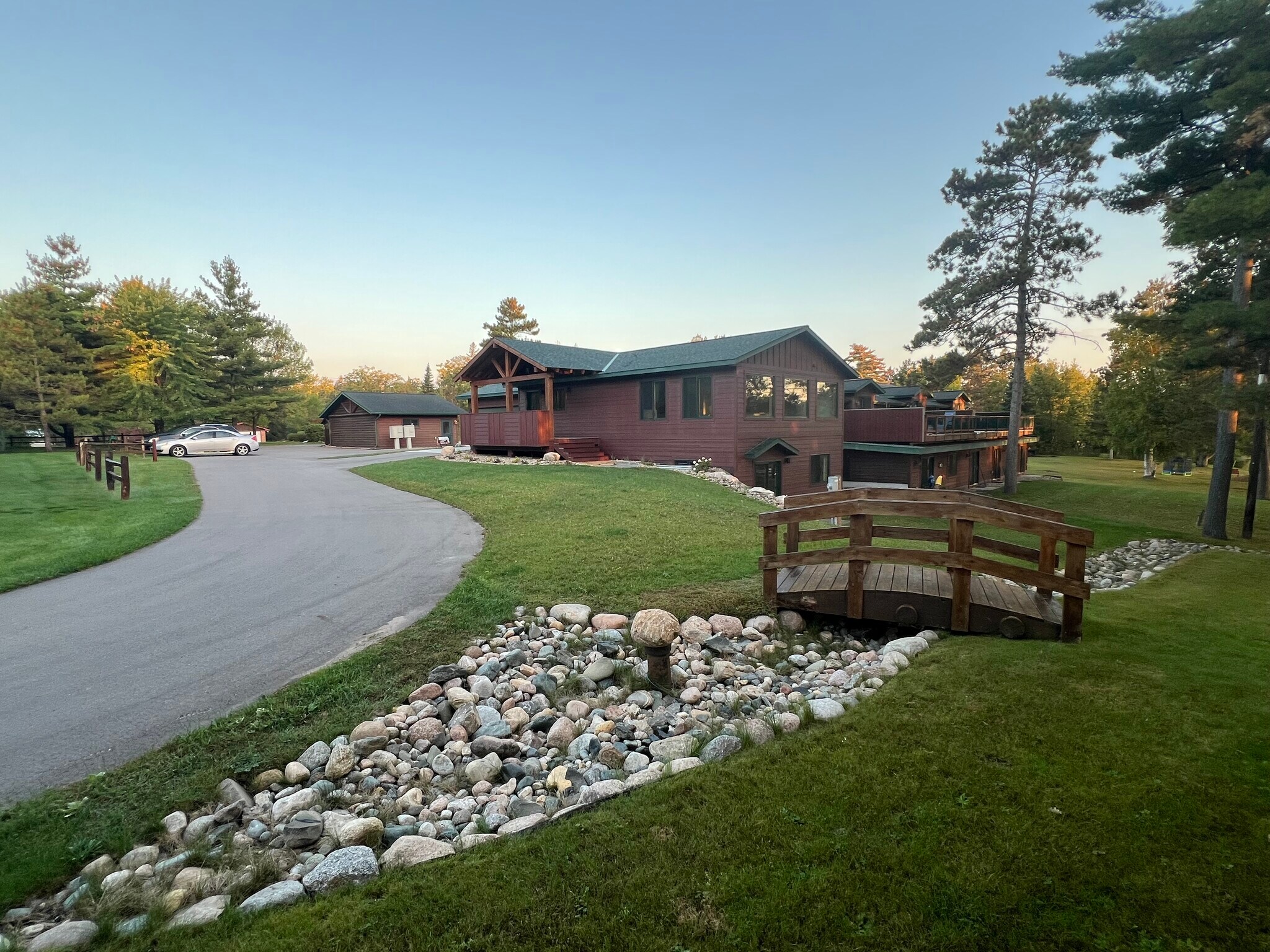 Building Photo - 716 Park Ave N