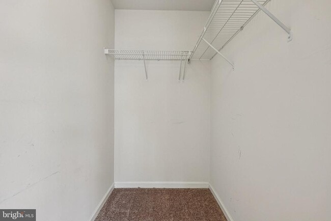 Building Photo - 1613 Wesbourne Dr