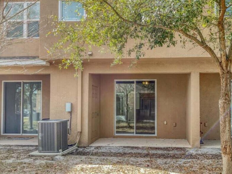 Building Photo - 7028 White Treetop Pl