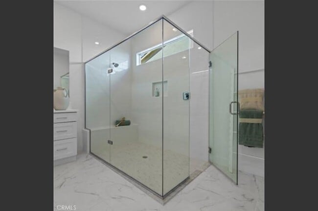 Building Photo - 29408 Via Destello