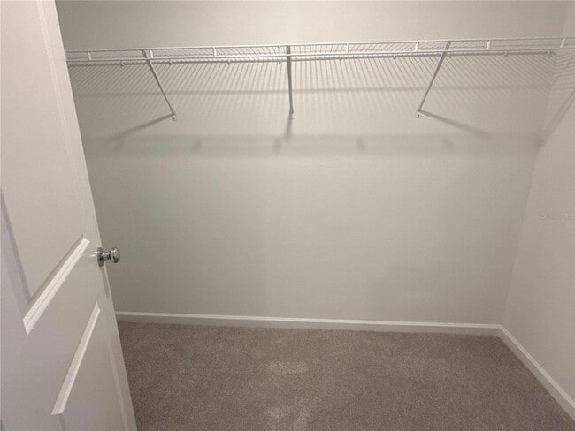 Building Photo - 3081 NE 38th St