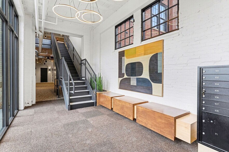 Building Photo - Clipper Lofts