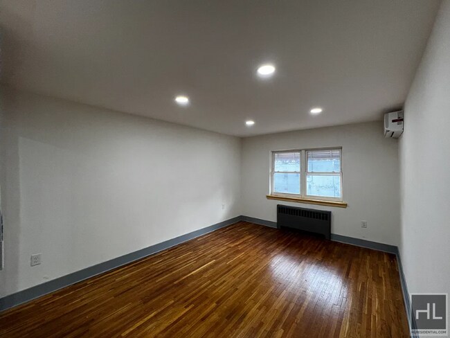 Building Photo - EAST 234 STREET