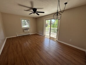 Building Photo - 5 Stonehenge Dr
