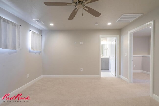 Building Photo - Modern Washington UT Home with 3 Bedrooms and Open Floor Plan