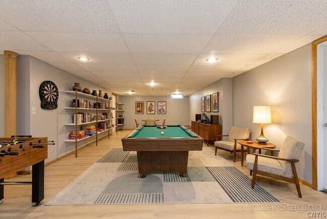 Building Photo - 3293 Greenleafe Dr