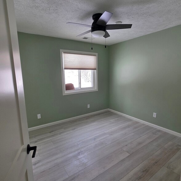 Bedroom #2 - 3823 Leeside Ln