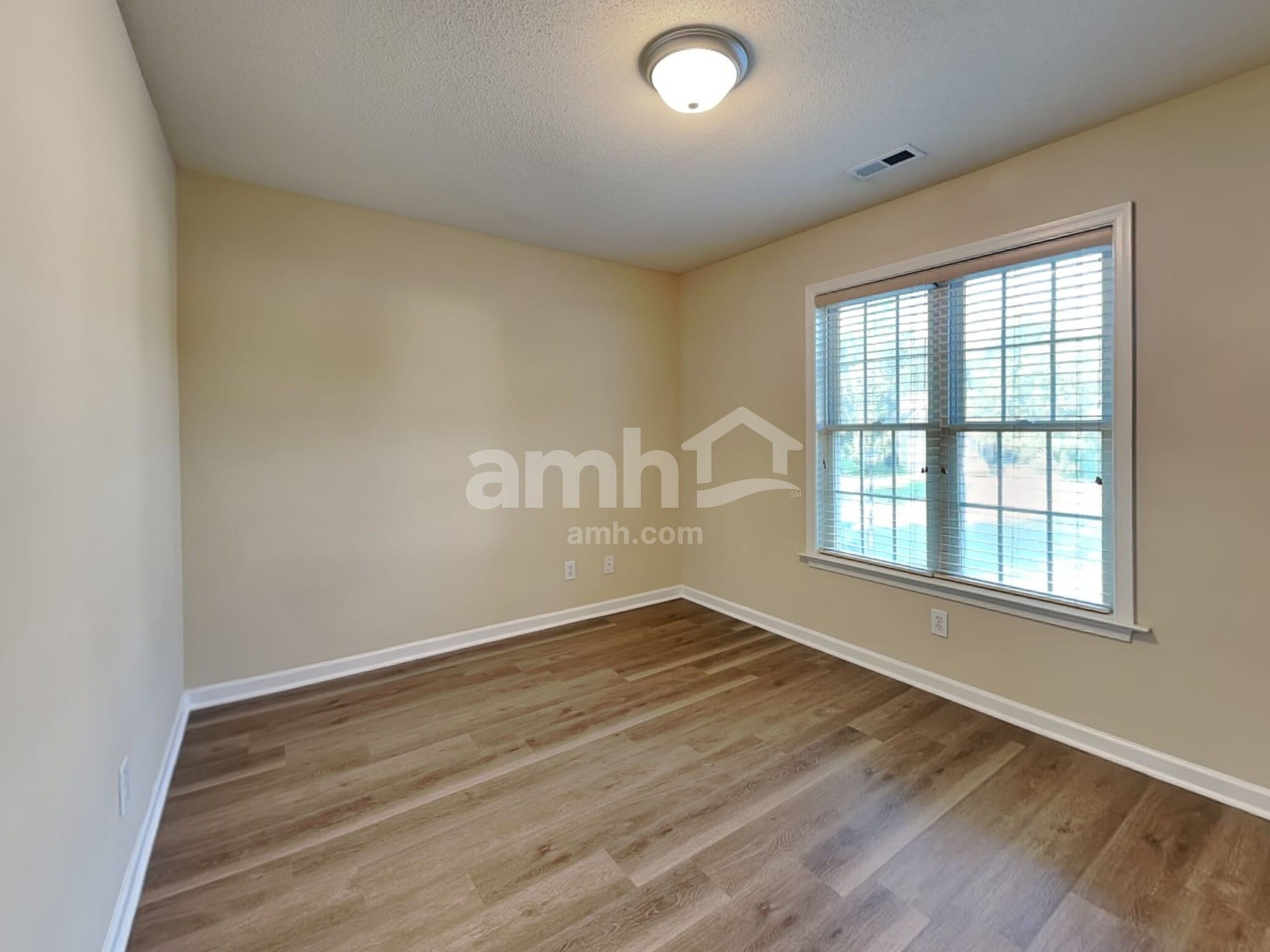Building Photo - 509 Crystal Hill Ct