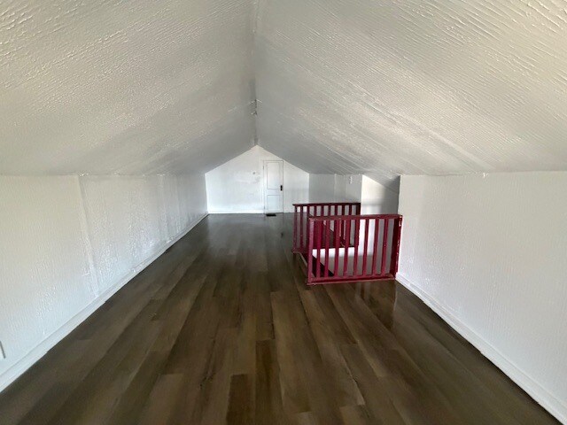 Building Photo - 2502 Ford St