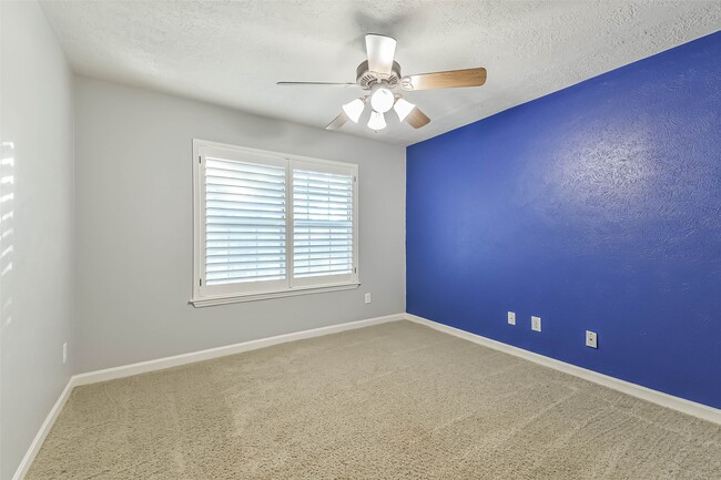 Building Photo - 3030 Jane Long League Dr