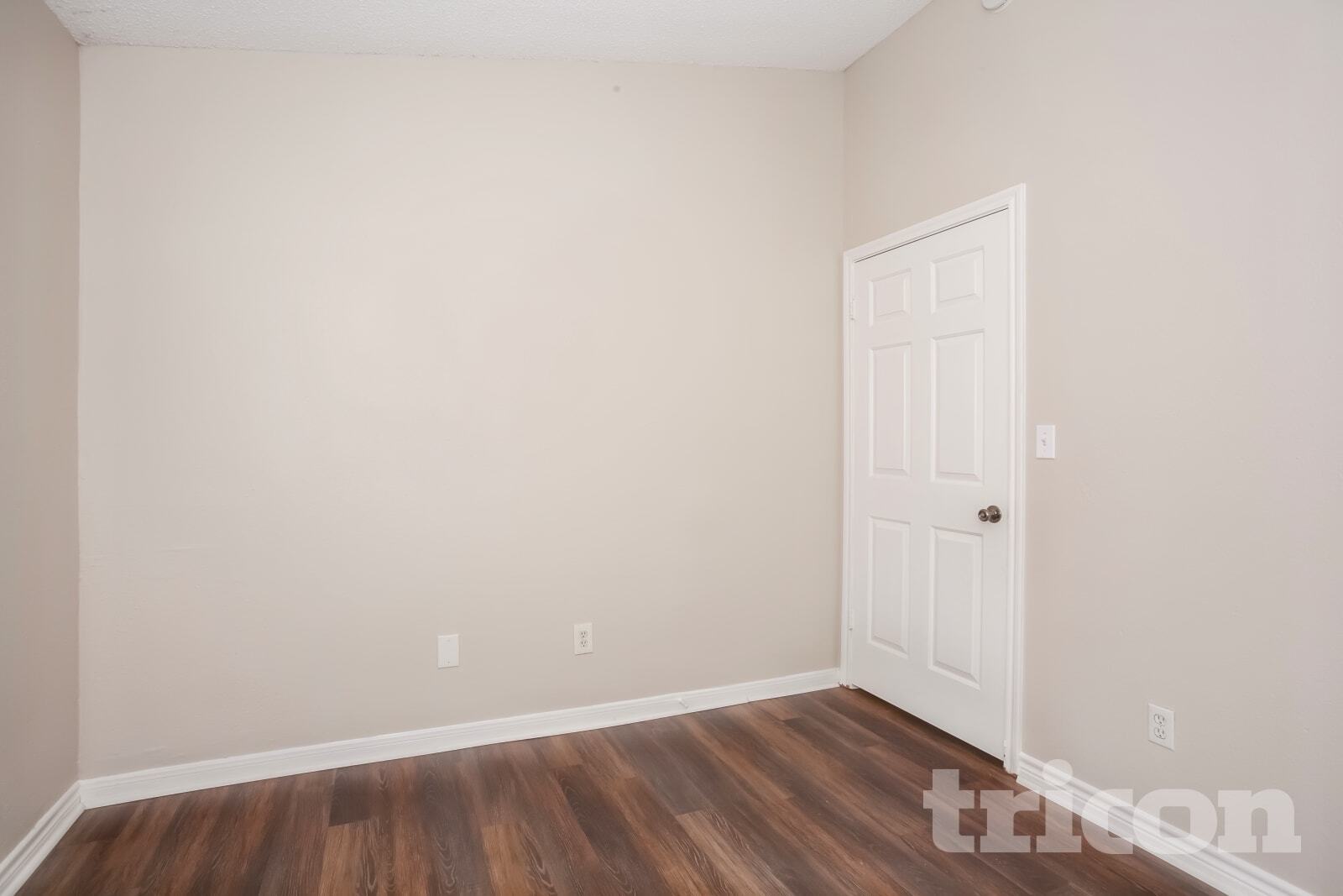 Building Photo - 3110 Boynton Dr