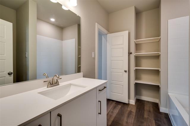 Building Photo - 639 Harvest Moon Dr