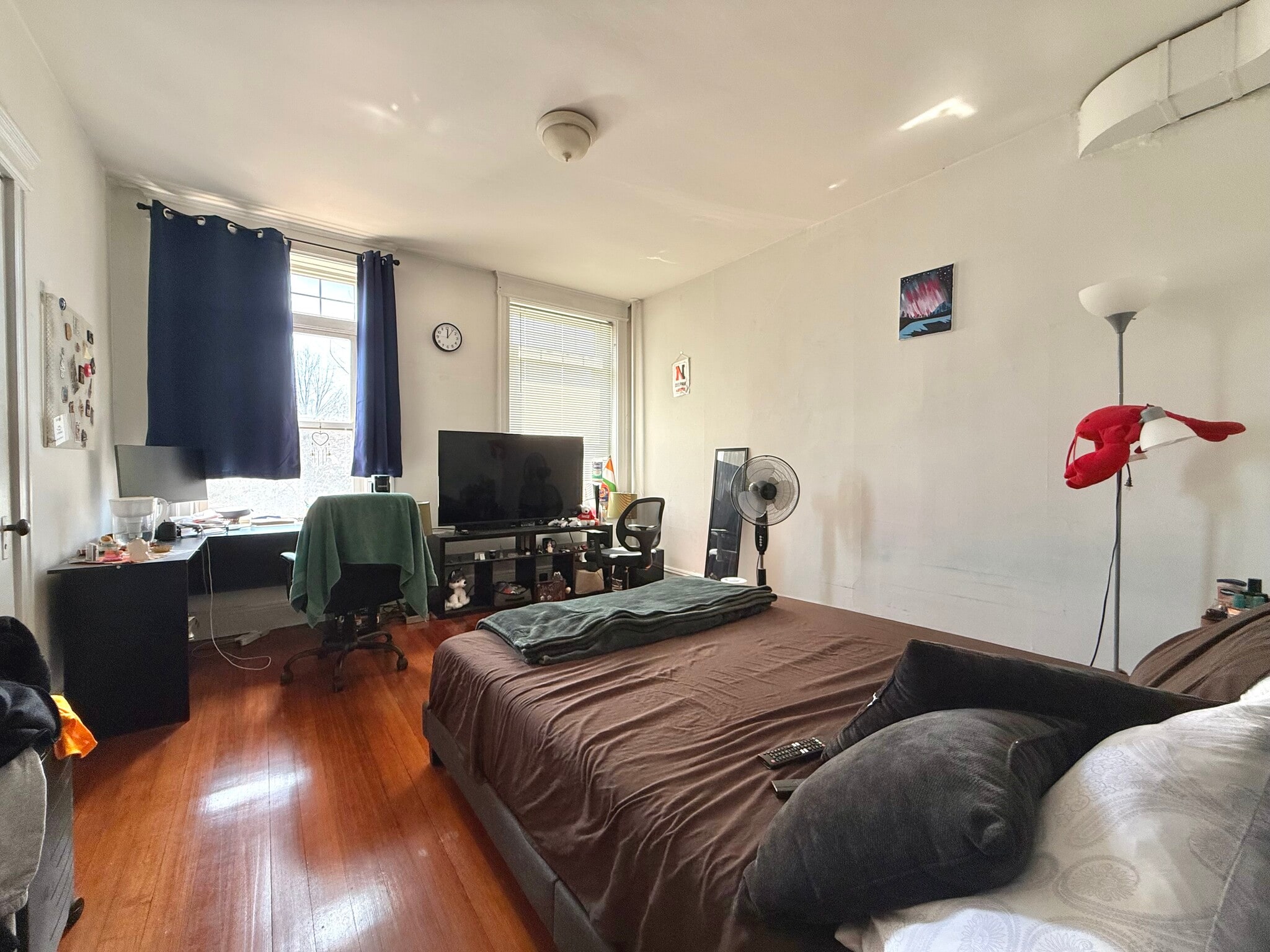 Building Photo - 1908 Beacon St