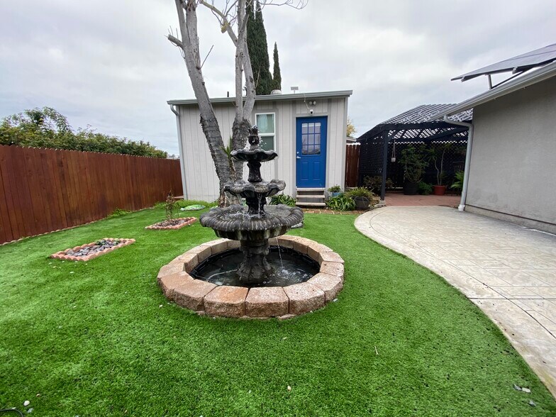 Building Photo - 13922 Frame Rd