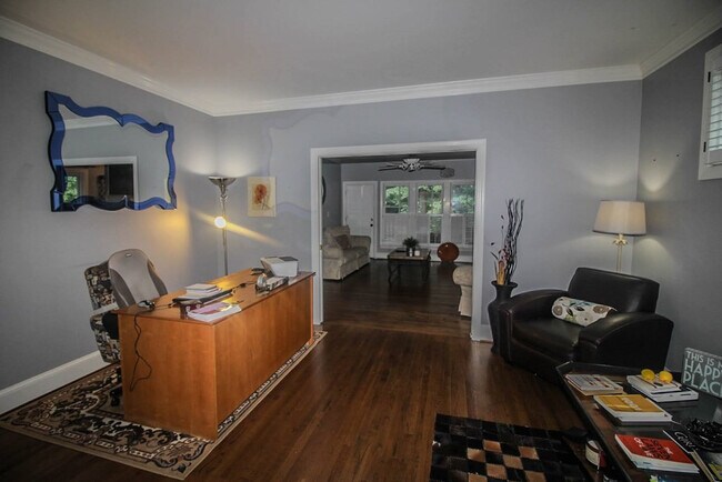 Building Photo - 4265 Deerwood Ln