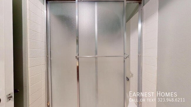 Building Photo - 22525 Sherman Way