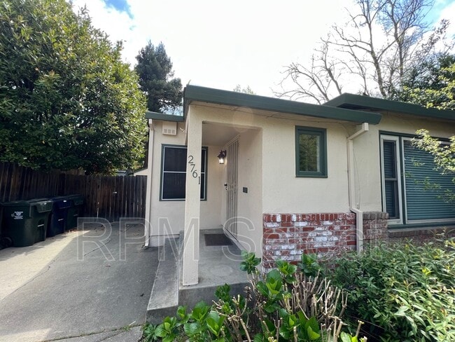Building Photo - 2761 San Luis Ct