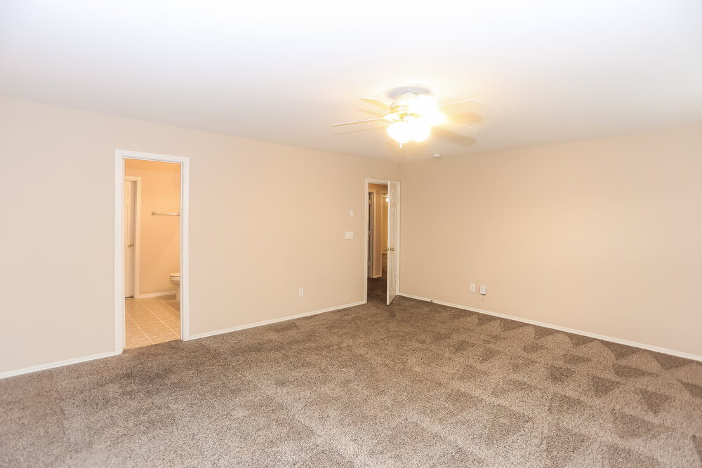 Building Photo - 9403 Swallowtail Ln