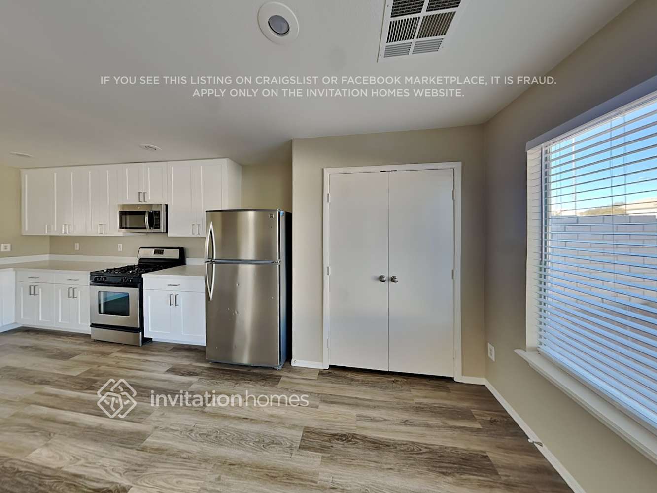 Building Photo - 8748 W Majestic Pine Ave