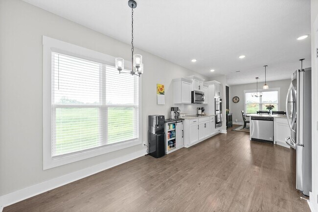 Building Photo - 538 Fieldview Wy