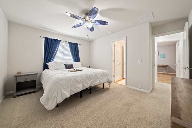 Building Photo - 1581 Grassy Field Rd