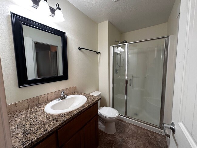 Building Photo - 193