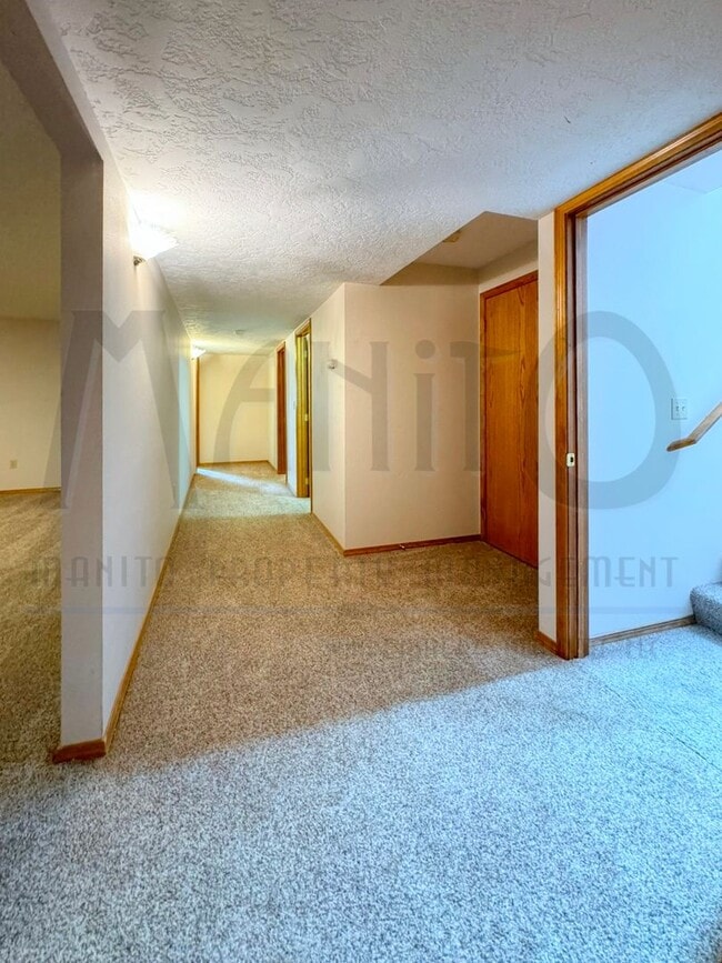 Building Photo - 5002 S Morrill Ln