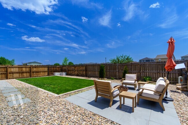 Building Photo - 10027 Seawolf Dr