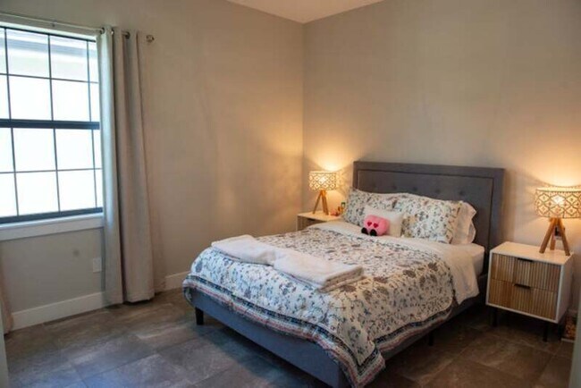 Building Photo - 2929 Gin Berry Way