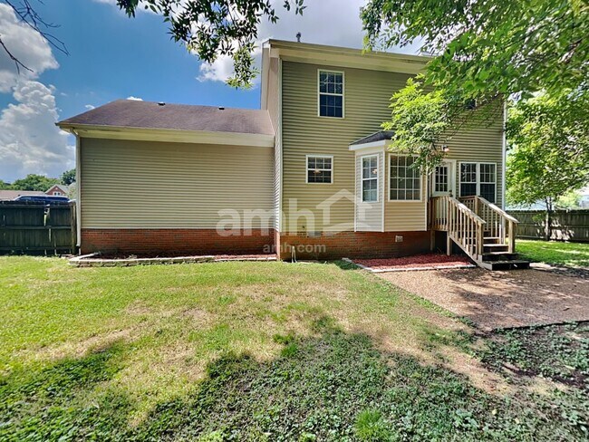 Building Photo - 1835 Oreilly Cir