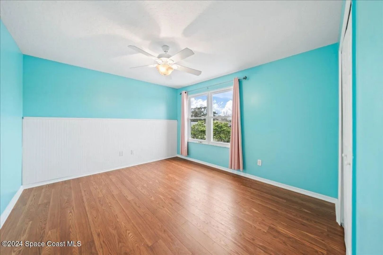 Building Photo - 1243 Water Lily Ln