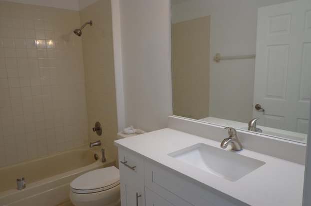 Building Photo - 1197 Mulberry Pl