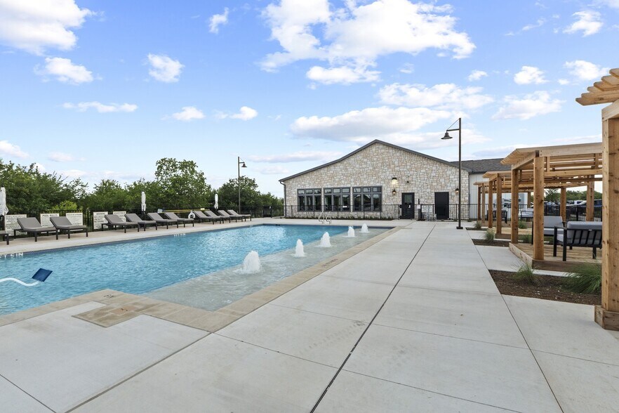 Building Photo - Allers Landing