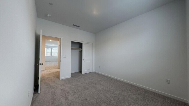 Building Photo - 26654 Indigo Way