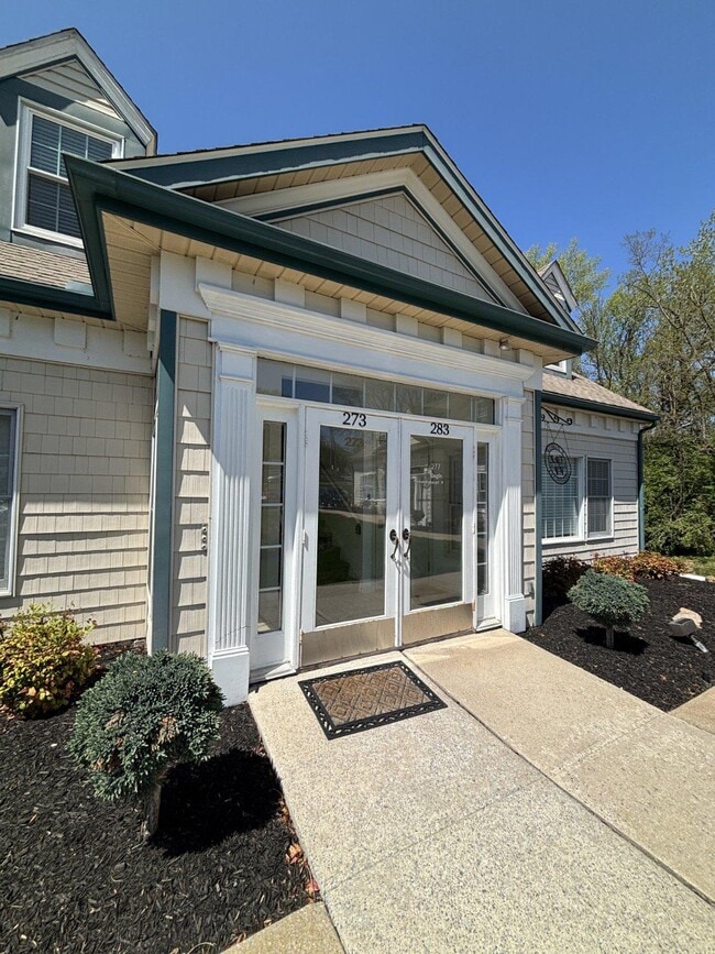 Building Photo - 279 W Uwchlan Ave