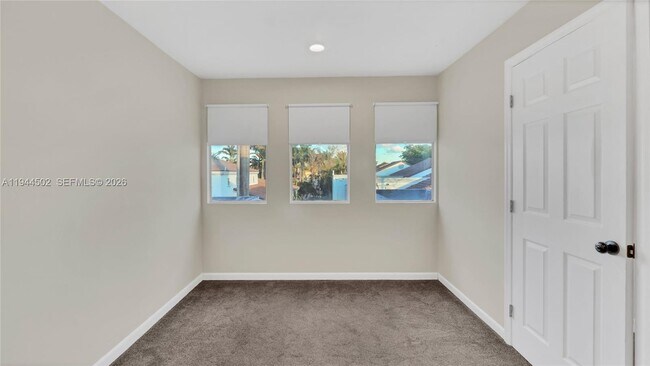 Building Photo - 4635 NW 97th Pl