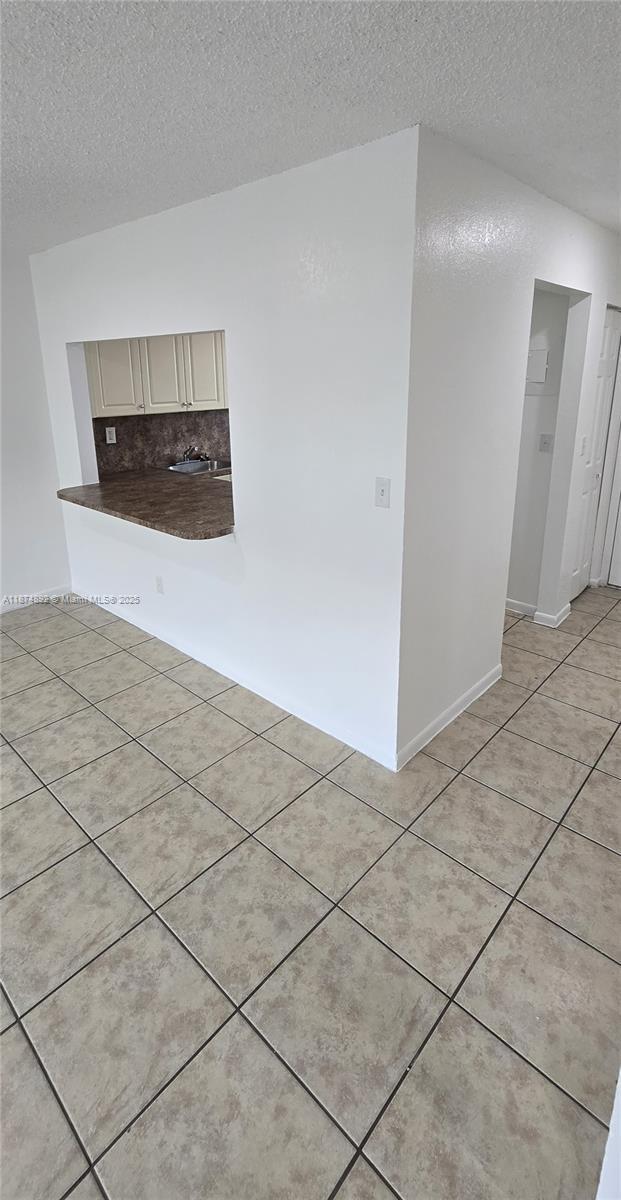 Building Photo - 10820 SW 200th Dr