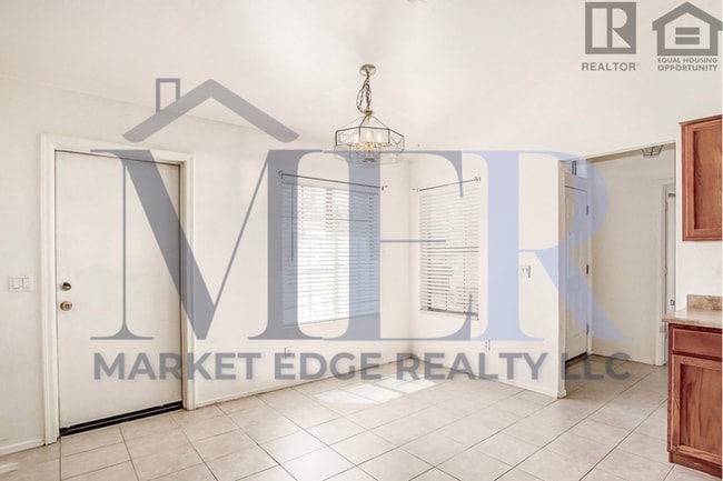 Building Photo - 3Bed/2Bath House at Buckeye/75th Ave! $399 MOVE-IN SPECIAL! Move-In Ready on 2/5/2026-All Tile Floor