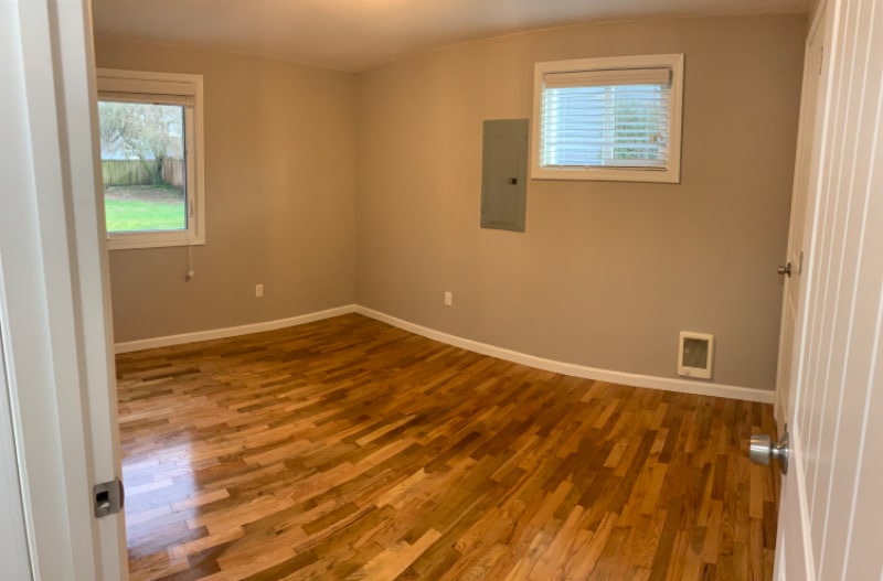 Building Photo - 1021 S Meyers St