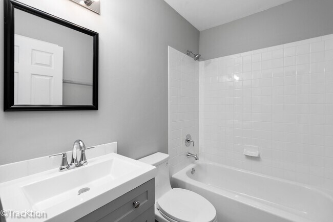 Building Photo - 549 E Shag Bark Ln