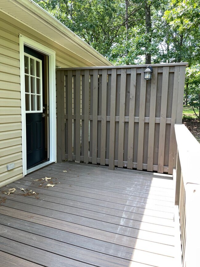 Building Photo - 1307