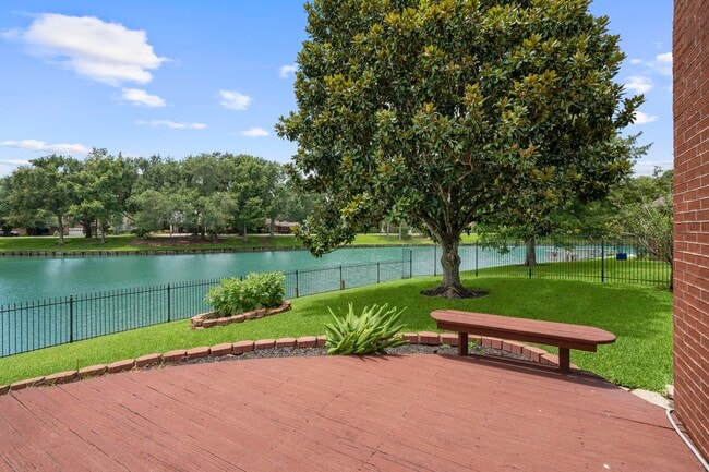 Building Photo - 403 Brook Shore Ct