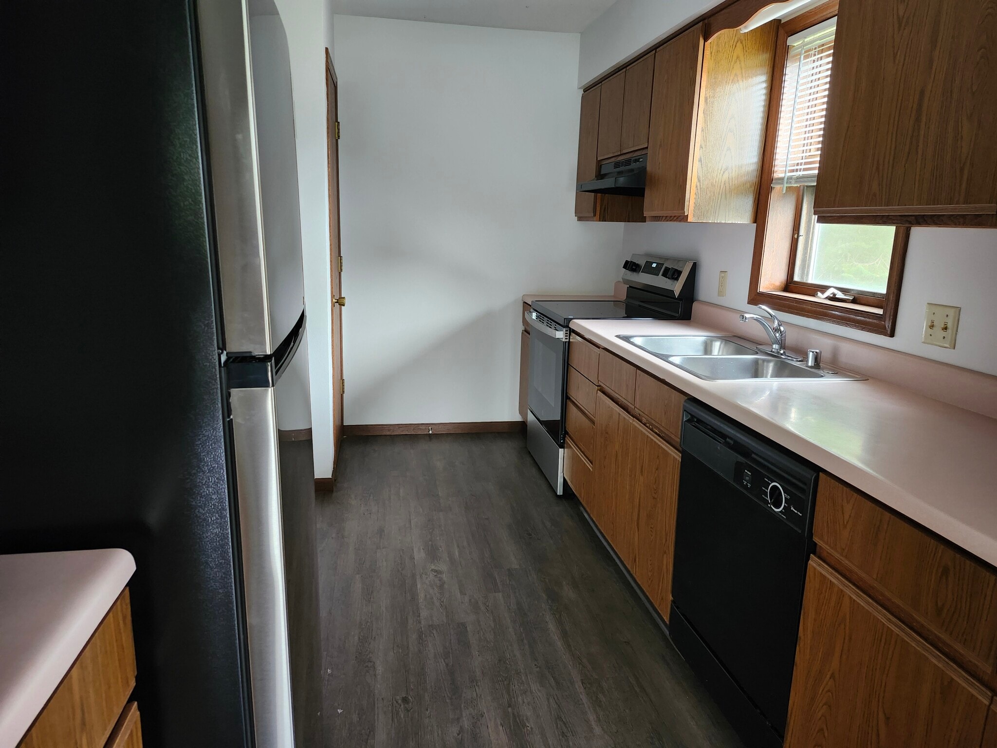 Building Photo - 651 Galena Ct