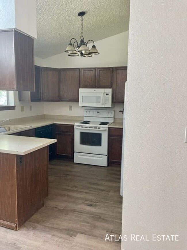 Building Photo - 2312 Antelope Rd