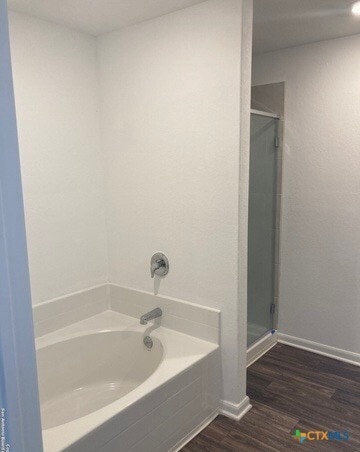 Building Photo - 761 Greenway Trl